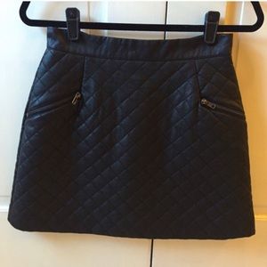 topshop black leather skirt 🖤